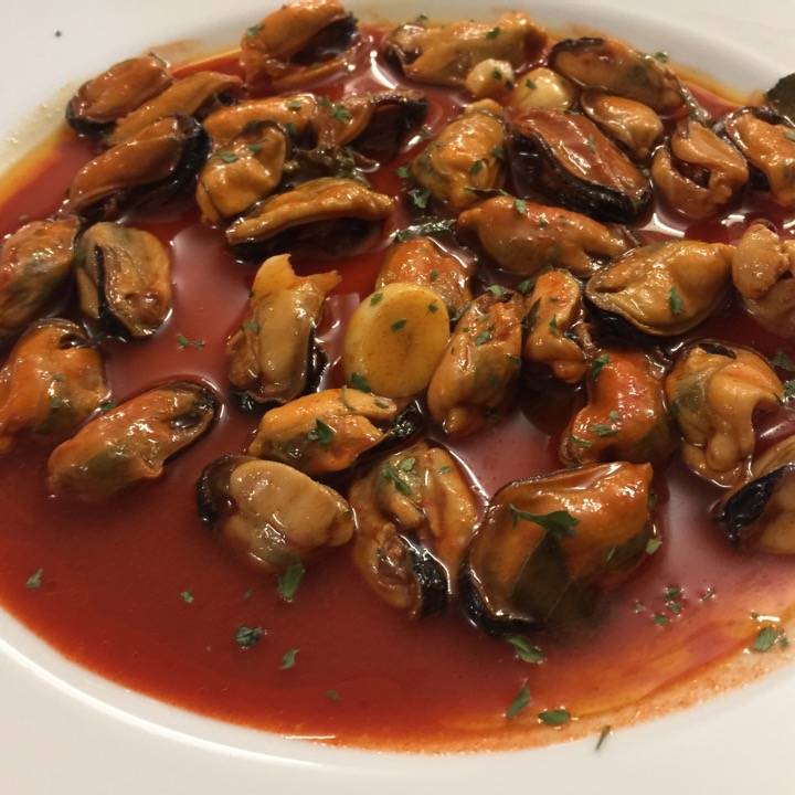 Mejillones en escabeche caseros - O Vello Cabalo Furado