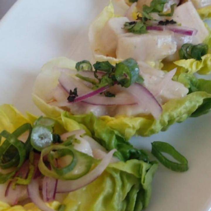 Cebiche de Corvina, con su leche de Tigre